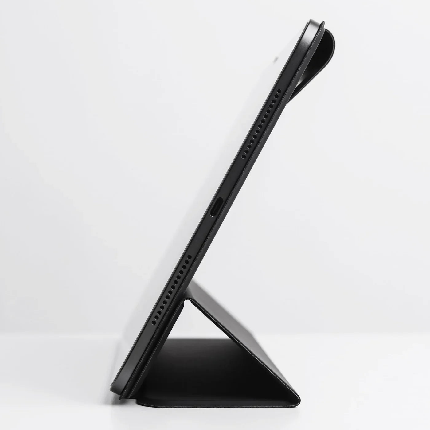 Vonmahlen Foldable Folio For Ipad Ipad Air 13" (2025) Black