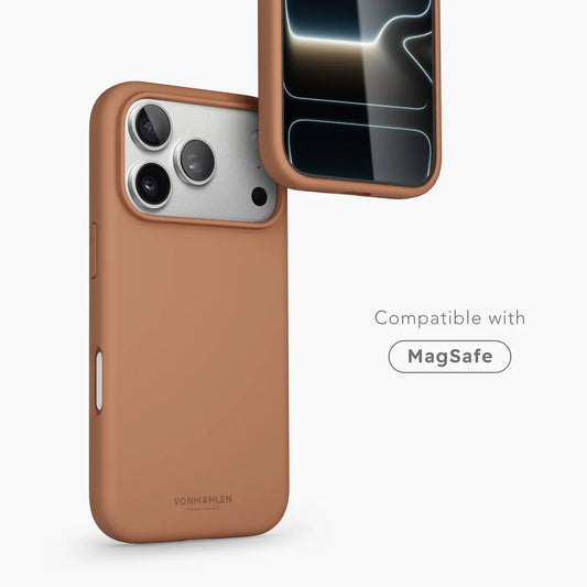 Vonmahlen Soft Silicone Case Iphone 17 Pro Dark Cream