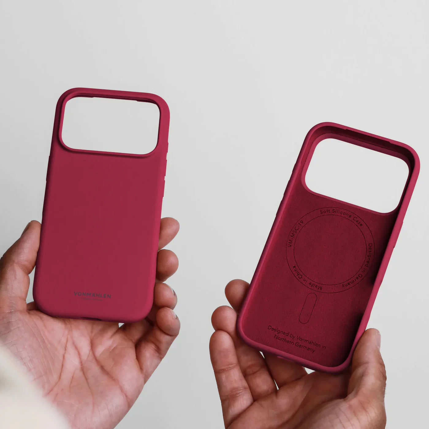 Vonmahlen Soft Silicone Case Iphone 17 Pro Max Dark Red