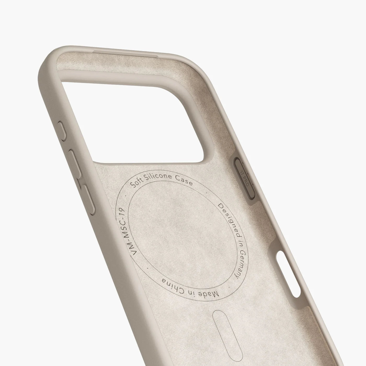 Vonmahlen Soft Silicone Case Iphone 17 Pro Max Cream
