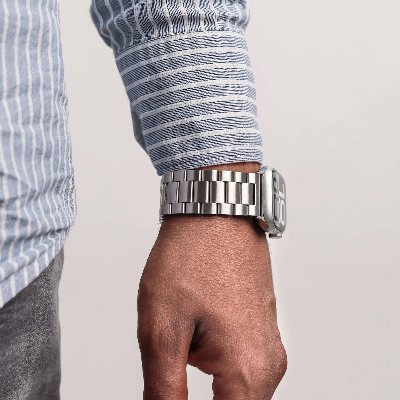 Vonmahlen Link Bracelet 2 44 | 45 | 46 | 49Mm One Size Silver