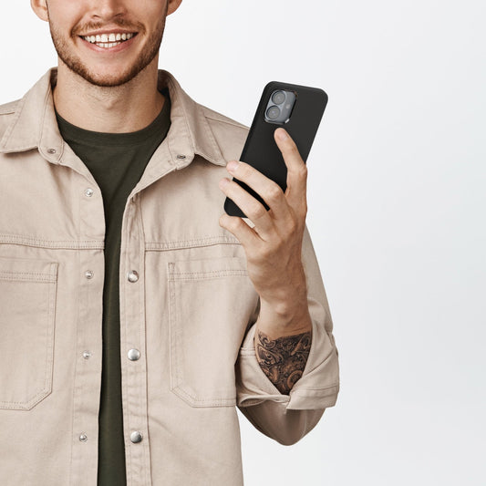 حافظة هاي فن تينت ماغسيف من السيليكون باللون الأسود، لهاتف آيفون 16 بلس، 6.7 بوصة