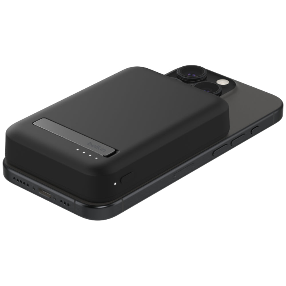 Belkin Qi2 8K Wireless Power Bank with Kickstand - Black