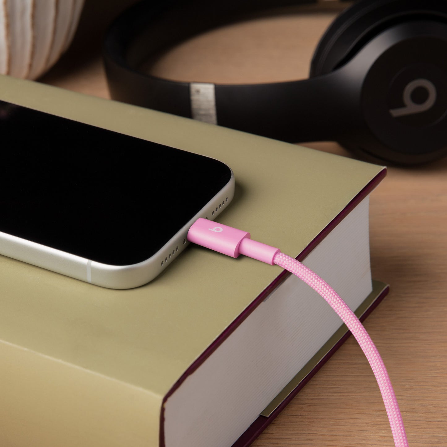 Beats USB-A to USB-C Woven Cable (1.5m) - Power Pink