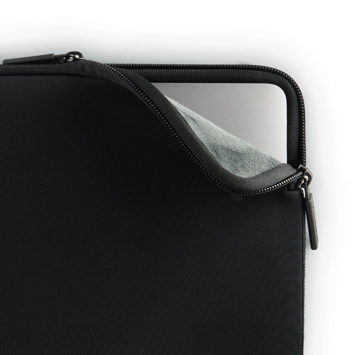 Pipetto MacBook 13/14 Classic Fit Sleeve - Black