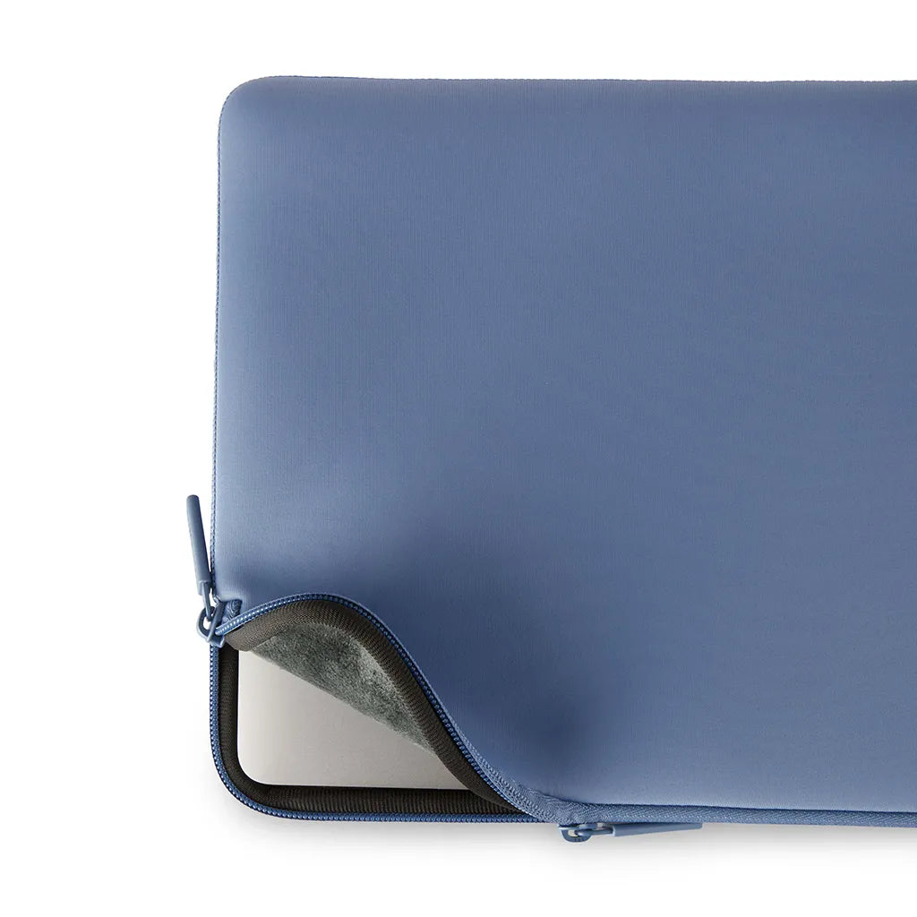Pipetto MacBook Neo 13 (A18 Pro)  Classic Fit Sleeve - Lavender
