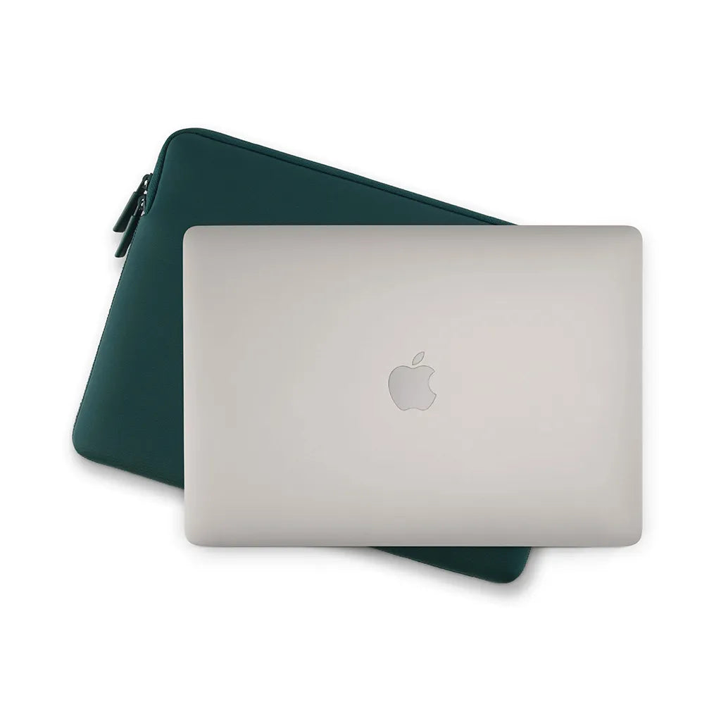 Pipetto MacBook Neo 13 (A18 Pro)  Classic Fit Sleeve - Dark Teal