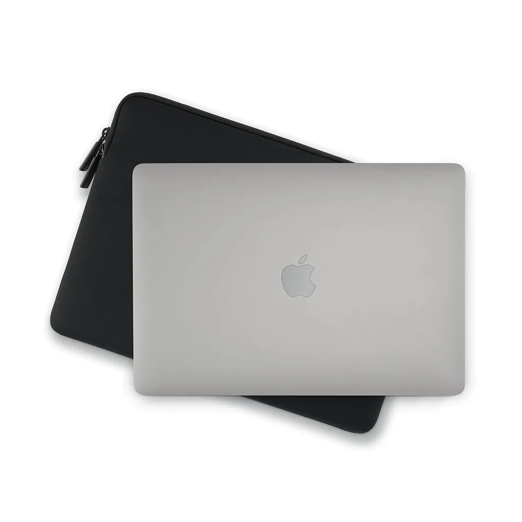 Pipetto MacBook Neo 13 (A18 Pro)  Classic Fit Sleeve - Black