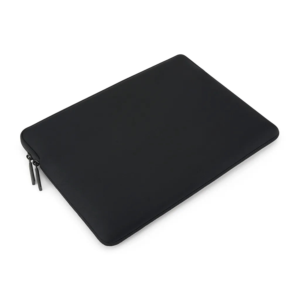 Pipetto MacBook Neo 13 (A18 Pro)  Classic Fit Sleeve - Black