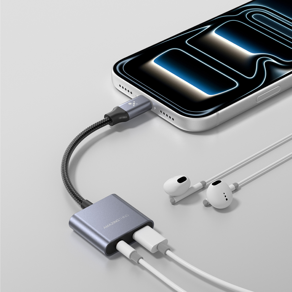Amazingthing At Usb-C To 3.5Mm Audio & Charging Hub