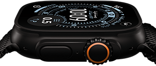 Apple&nbsp;Watch&nbsp;Ultra&nbsp;3، الجزء الجانبي الخارجي، إطار من التيتانيوم الأسود، بوصلة على واجهة الساعة 